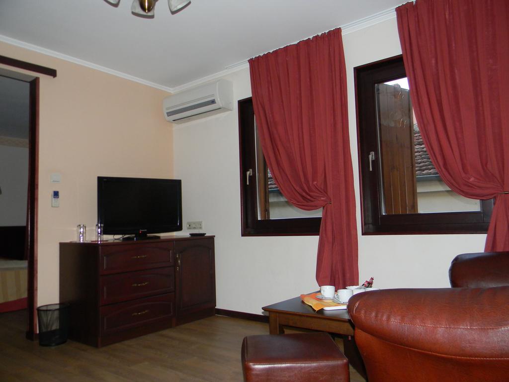 House Diona Otel Süzebolu Dış mekan fotoğraf